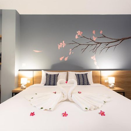 بيت شباب Inest Poshtel شاطئ كاتا المظهر الخارجي الصورة