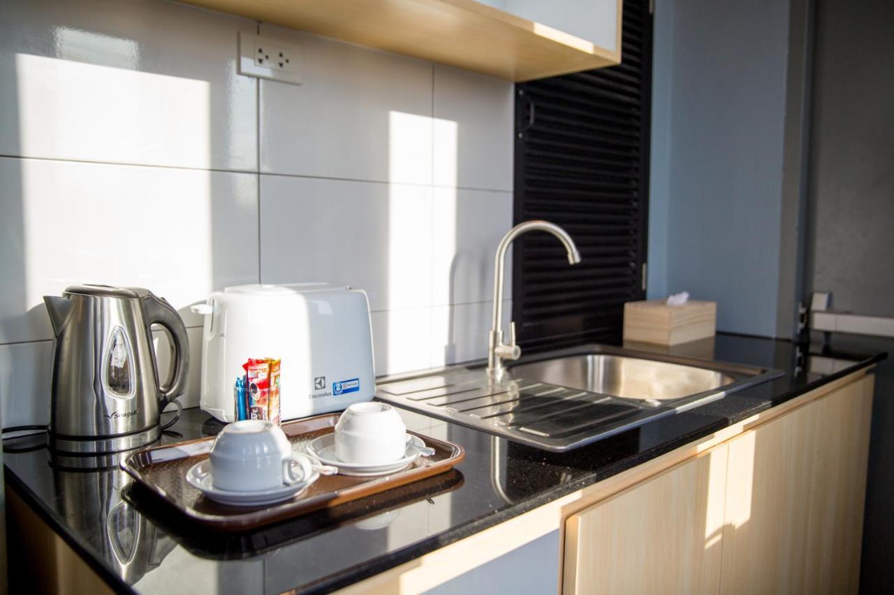بيت شباب Inest Poshtel شاطئ كاتا المظهر الخارجي الصورة